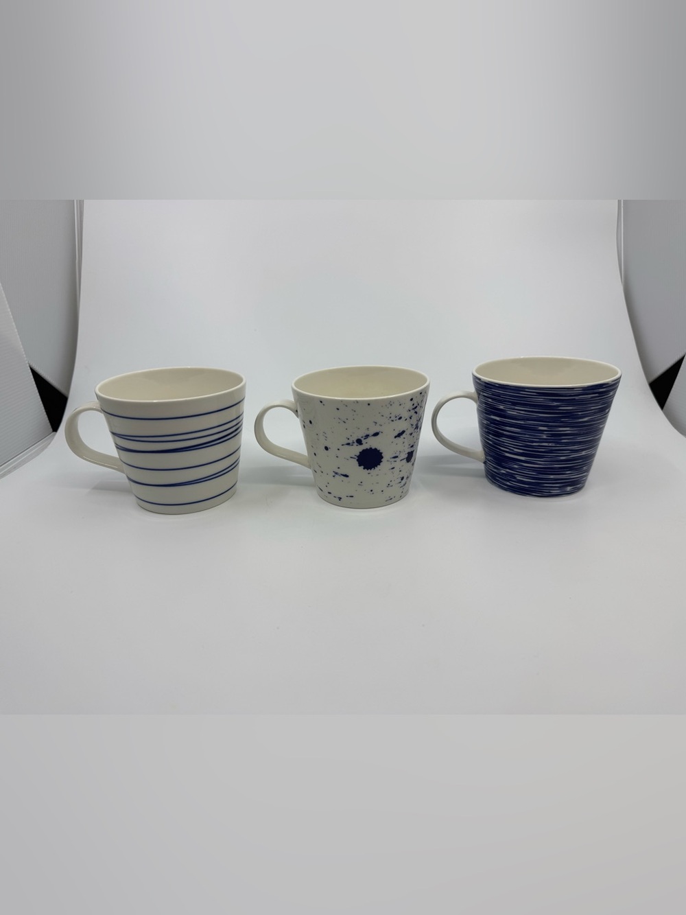 Royal Doulton Pacific Mugs 3 Pcs
